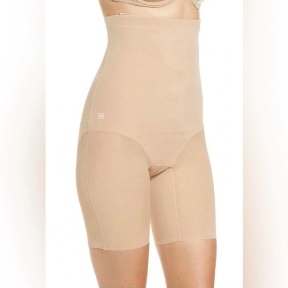 Honeylove Superpower Short in Sand Size 1X NWT
